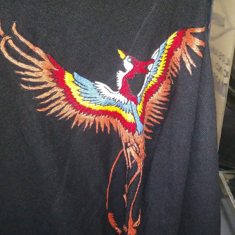 Cashmere Phoenix Shaw